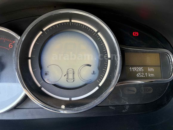 SAHİBİNDEN DEĞİŞENSİZ MEGANE 3 1.5 DİZEL TOUCH PLUS AİLE ARACI