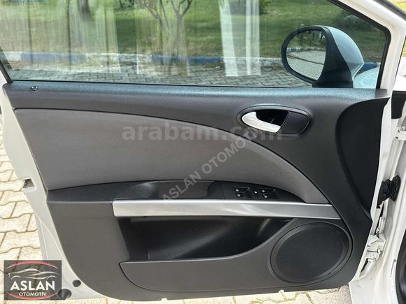 ASLAN'DAN HATASIZ DEĞİŞENSİZ DÜŞÜK KM OTOMATİK LEON