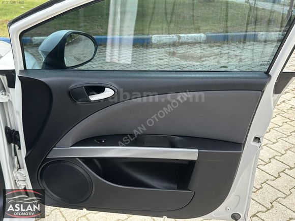 ASLAN'DAN HATASIZ DEĞİŞENSİZ DÜŞÜK KM OTOMATİK LEON