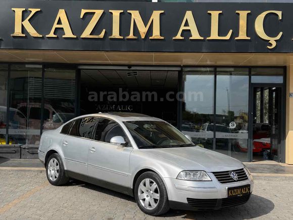 KAZIM ALIÇ TAN TR DE NADİR TEMİZLİKTE ÇİFT KIRMIZI DOLU PASSAT
