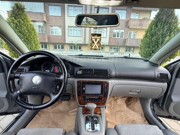2003 MODEL HATASIZ DEĞİŞENSİZ DİZEL OTOMATİK PASSAT