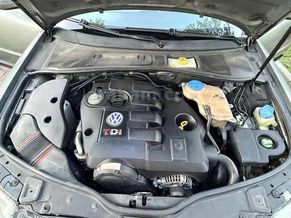 2003 MODEL HATASIZ DEĞİŞENSİZ DİZEL OTOMATİK PASSAT