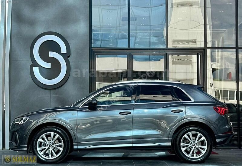 SOLMAZ MOTORS 2024 AUDİ Q3 35 TFSI S-LİNE HATASIZ BAYİ 26.000KM 7