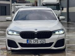 ÜNALOĞLUNDAN 2018 BMW 5.20i LUXURYLİNE DEĞİŞENSİZ HASARSIZ