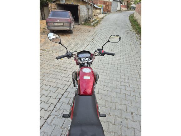 EHLİYET İSTEMEZ 50CC MOTORSİKLET