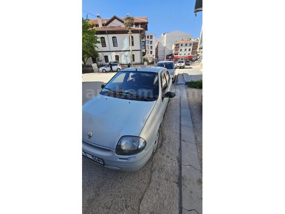 Sahibinden Renault Clio 1.4 RNA 2001 Model
