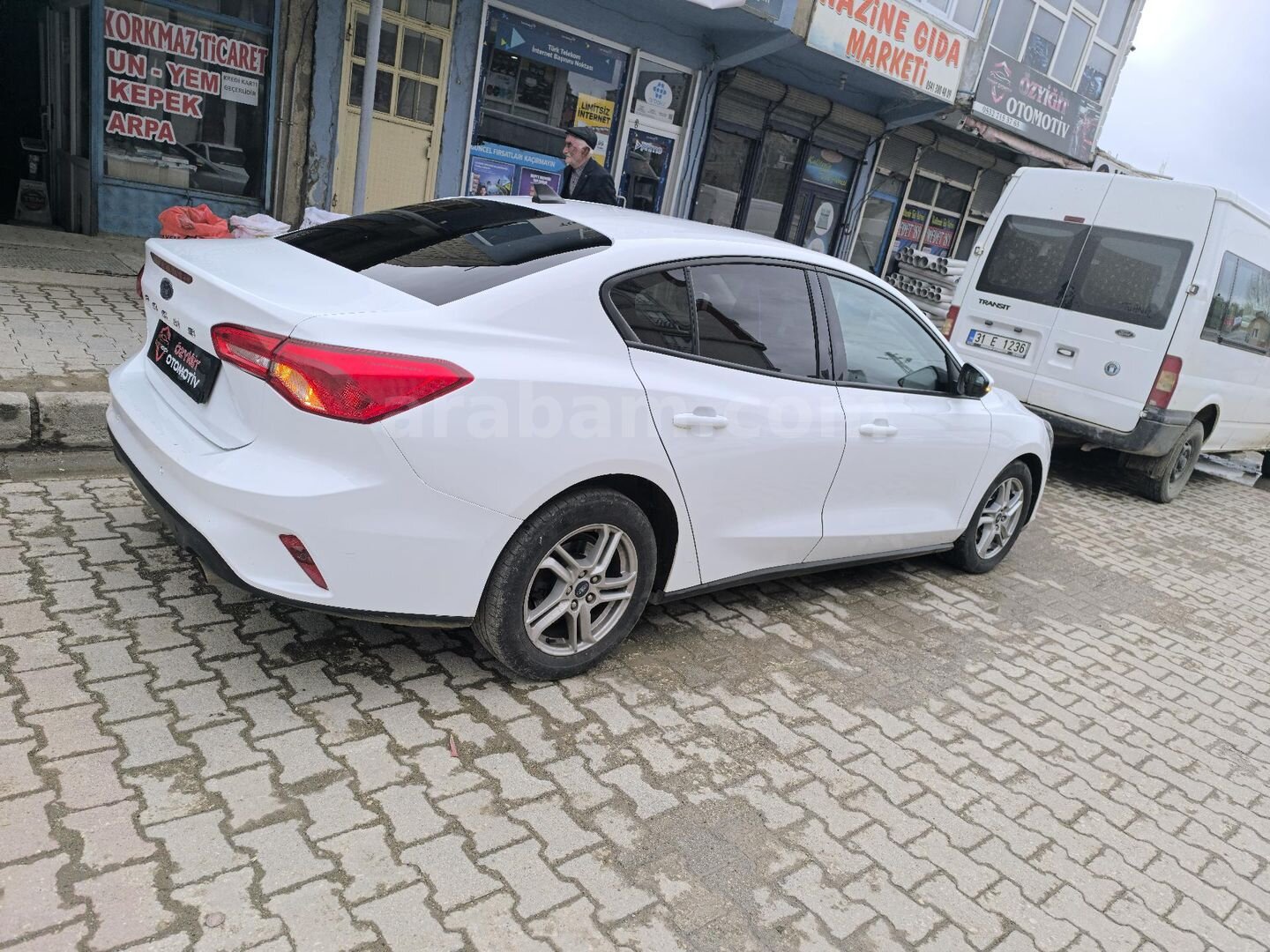 Galeriden Ford Focus 1.5 TDCi Trend X 2020 Model Van 240.000 km Beyaz 6