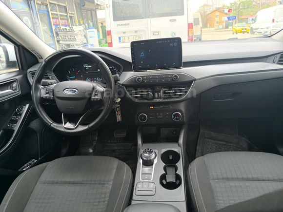 ÖZYİĞİT OTOMOTİV den Ford Focus 1.5 TDCi Trend X 2020 Model Van