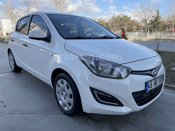 Sahibinden  bakımlı 3 lokal harici değişensiz tramersiz i20 LPG’li