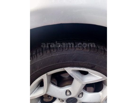 Sahibinden Ford Mondeo 2.0 Trend 2004 Model