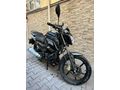 Jelatinleri üzerinde TVS Raider 125 (24 KM) 