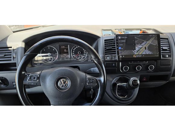 Sahibinden Volkswagen Transporter 2.0 TDI Camlı Van 2013 Model  147.000 km Gri (titanyum)