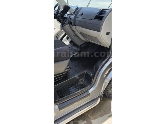 Sahibinden Volkswagen Transporter 2.0 TDI Camlı Van 2013 Model  147.000 km Gri (titanyum)