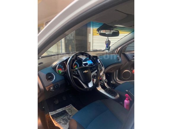 Sahibinden Chevrolet Cruze 1.6 LS Plus 2011 Model