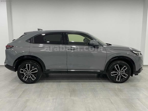 BOYASIZ 2024 HONDA HR-V 1.5 E-HEV ADVANCE 6.001 KM