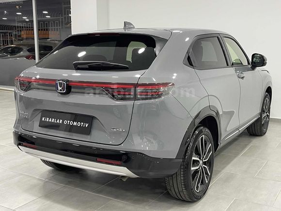 BOYASIZ 2024 HONDA HR-V 1.5 E-HEV ADVANCE 6.001 KM