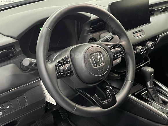 BOYASIZ 2024 HONDA HR-V 1.5 E-HEV ADVANCE 6.001 KM