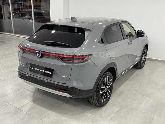 BOYASIZ 2024 HONDA HR-V 1.5 E-HEV ADVANCE 6.001 KM