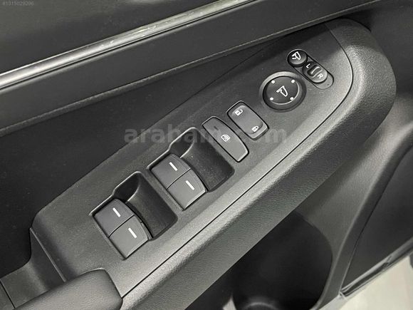 BOYASIZ 2024 HONDA HR-V 1.5 E-HEV ADVANCE 6.001 KM