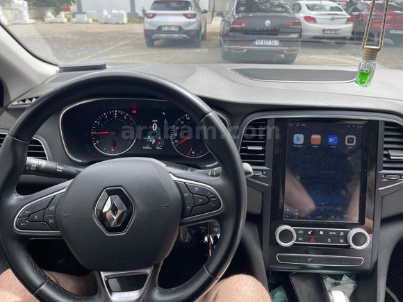 Sahibinden Renault Megane 1.3 TCe Joy 2021 Model 