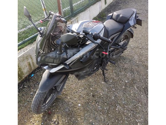 Sahibinden Bajaj Pulsar 200 RS