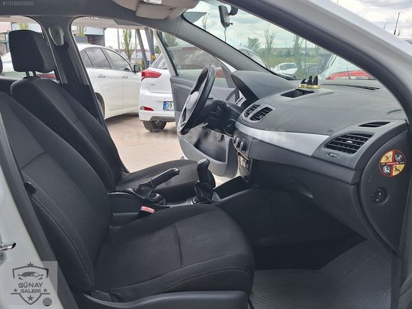 MAKYAJLI KASA RENAULT FLUENCE