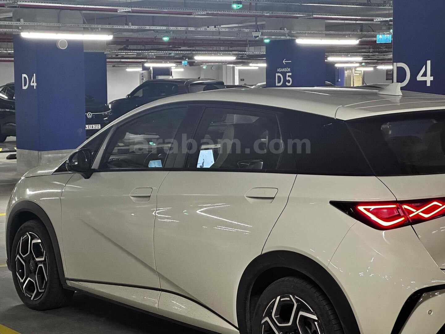 Sahibinden BYD Dolphin Comfort 2025 Model İstanbul 24.900 km Beyaz 6