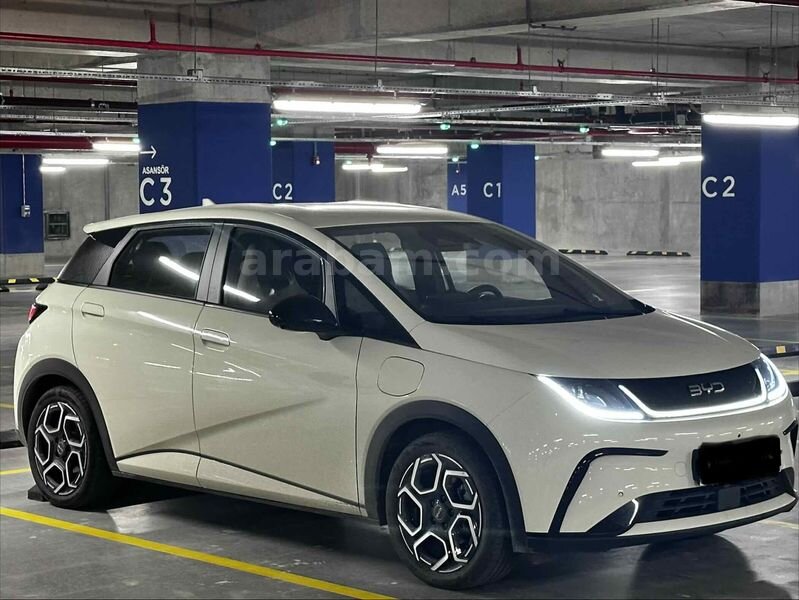 Sahibinden BYD Dolphin Comfort 2025 Model İstanbul 24.900 km Beyaz
