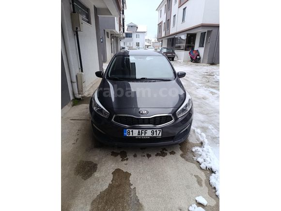 Sahibinden Kia Ceed 1.4 MPI Live 2017 Model