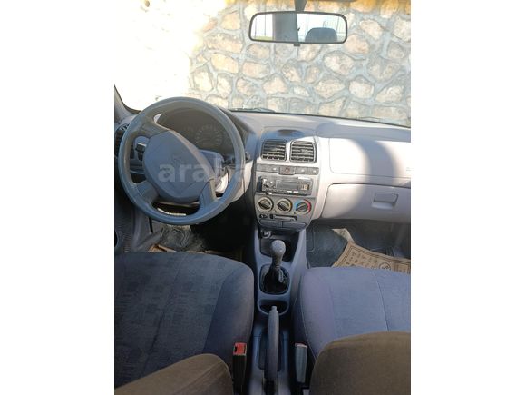 Sahibinden Hyundai Accent 1.5 CRDi Admire 2005 Model
