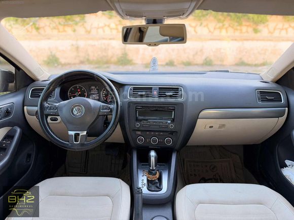 BHZ AUTO,DAN TEMİZ JETTA