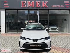 EMEK MUSTAFA 2019 COROLLA 1.6 SUNROOF 46 BİNKM 2P HARİCİ BOYASIZ