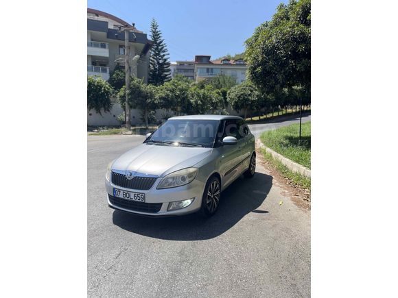 Sahibinden Skoda Fabia 1.4 Ambiente Dynamic 2011 Model 