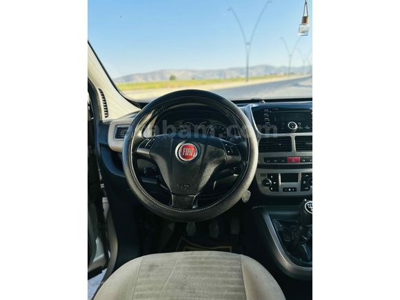 Sahibinden Fiat Doblo Combi 1.6 Multijet Premio 2011 Model 