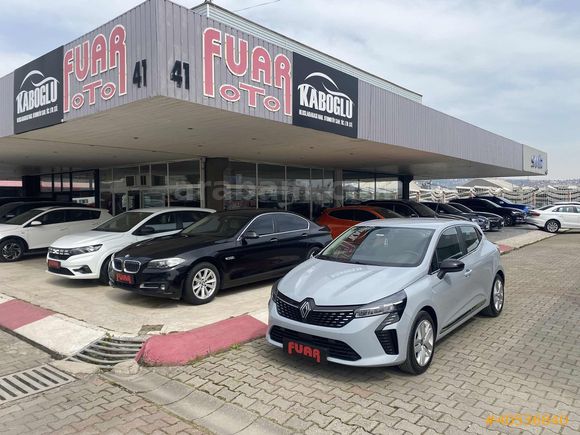 2024 CLİO 1.0 TCE EVOLUTİON OTM VİTES 58000 KM BOYASIZ