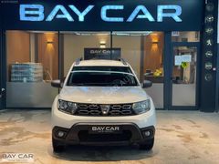 BAY CAR'DAN 2021 DACİA DUSTER 1.5 BlueDCİ 4X4 COMFORT