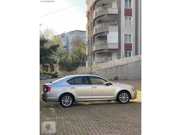 GÜNEŞ AUTO 2015 Skoda Octavia 1.6 Tdi Elegance CR