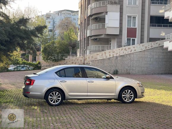 GÜNEŞ AUTO 2015 Skoda Octavia 1.6 Tdi Elegance CR