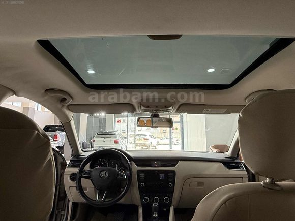 ÖZ ZİRVE MOTORS'DAN SATILIK OCTAVİA ELEGANCE CR