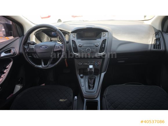 FORD FOCUS 1.5 TDCI Trend X