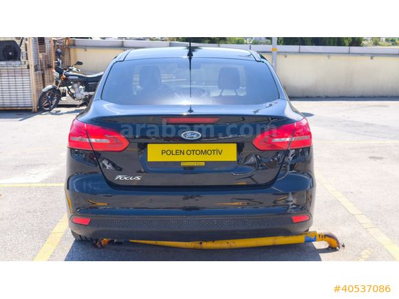 FORD FOCUS 1.5 TDCI Trend X