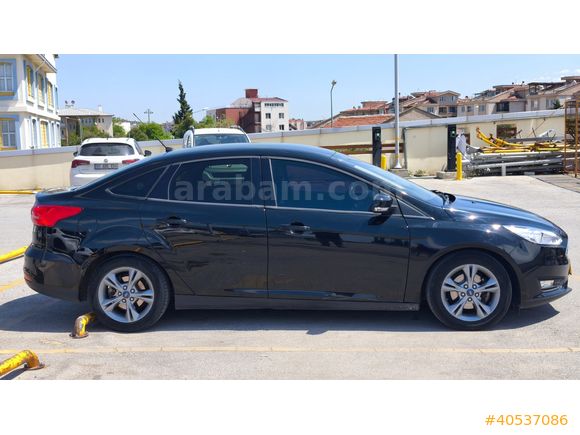 FORD FOCUS 1.5 TDCI Trend X