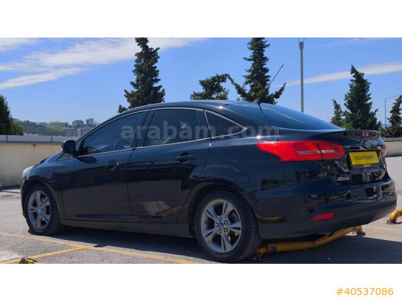 FORD FOCUS 1.5 TDCI Trend X