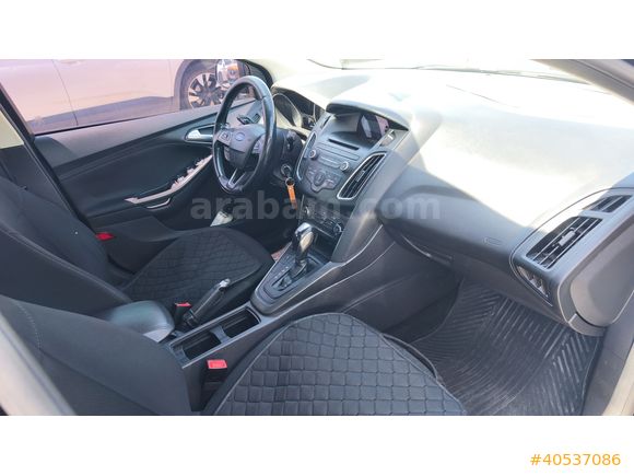 FORD FOCUS 1.5 TDCI Trend X
