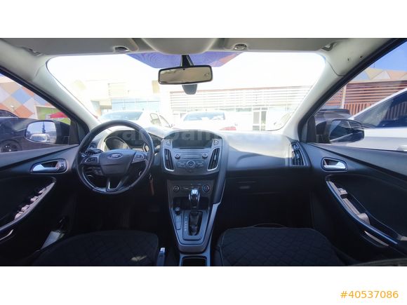 FORD FOCUS 1.5 TDCI Trend X