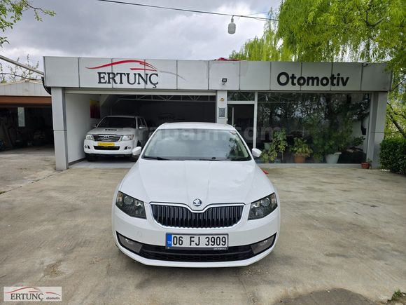 2014 OCTAVİA ELEGANCE CR OTOMATİK+BEJ DÖŞEME+KUSURSUZ