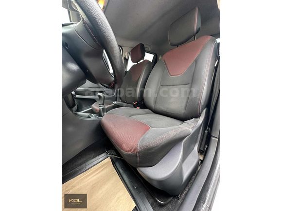 KOL MOTORS'DAN 2013 MODEL CLİO 1.2LPG HATASIZ 1LOKAL 160KM