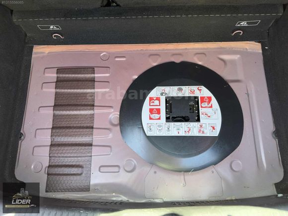 Hatasız Boyasız 85 Bin KM 1.2 Manuel Clio Joy Ateş Kırmızısı