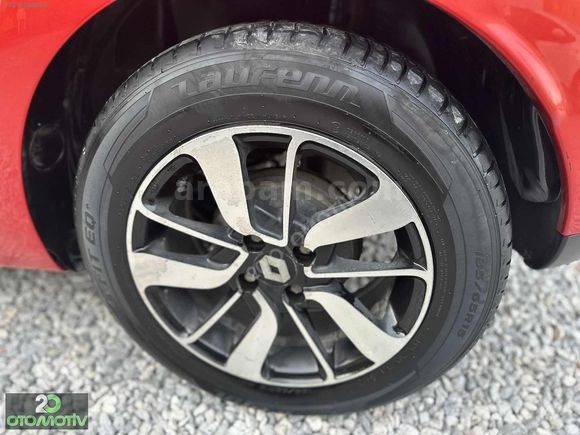 SADECE 92000 KM DE ÇOK TEMİZ TÜM KKARTLARA 12TAKSİT