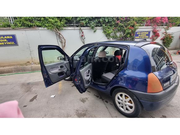 Sahibinden Renault Clio 1.6 RXT 2000 Model